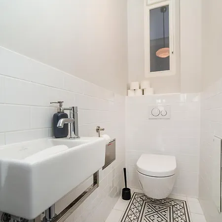 Apartamento Amazing One-bedroom Praga